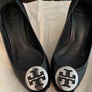 TORY BURCH Wedges